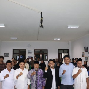 Kuliah Tamu Tadris IPS UIN KHAS Jember Bahas Intervensi Lembaga Legislatif Daerah dalam Merancang Kebijakan Menuju Indonesia Emas 2045